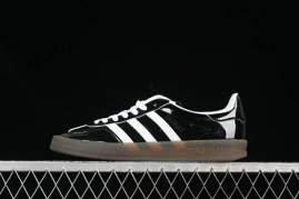 Picture of Adidas Gazelle _SKUfw19954515673545549fw